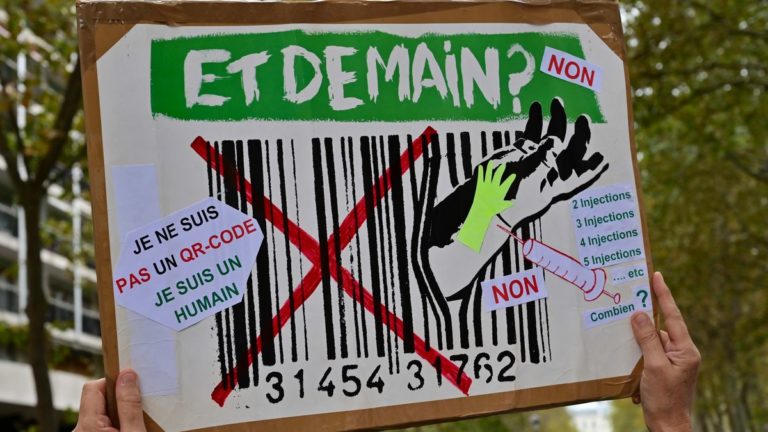 Des projets fleurissent contre la désinformation et la corruption liée au covid